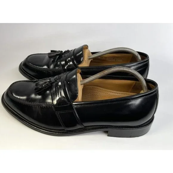 Bostonian black leather slip-on loafers with tassels, size 9 $_12.JPG?set_id=880000500F main image 2